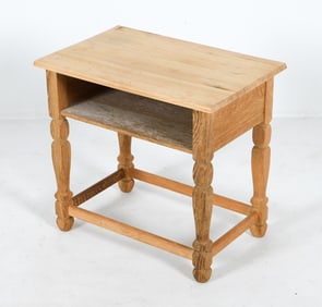 KJAERNULF STYLE DANISH OAK SIDE TABLE C. 1960S