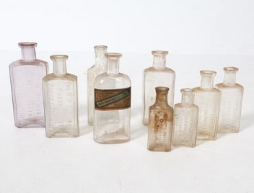 VINTAGE RIDGEFIELD PHARMACY GLASS BOTTLE GROUPING