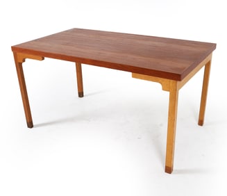 BORGE MOGENSEN OAK & TEAK DINING TABLE C. 1960S
