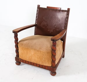 NORWEGIAN 'OXFORD 32' LOUNGE CHAIR C. 1930S
