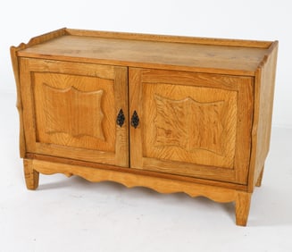 KJAERNULF STYLE DANISH OAK CABINET C. 1970S