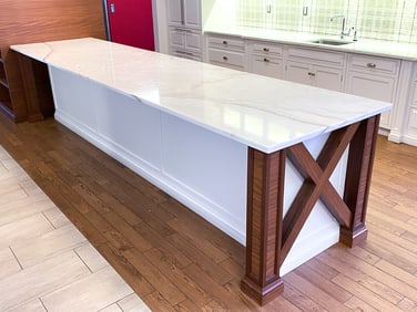 CALACATTA MARBLE COUNTER KITCHEN ISLAND