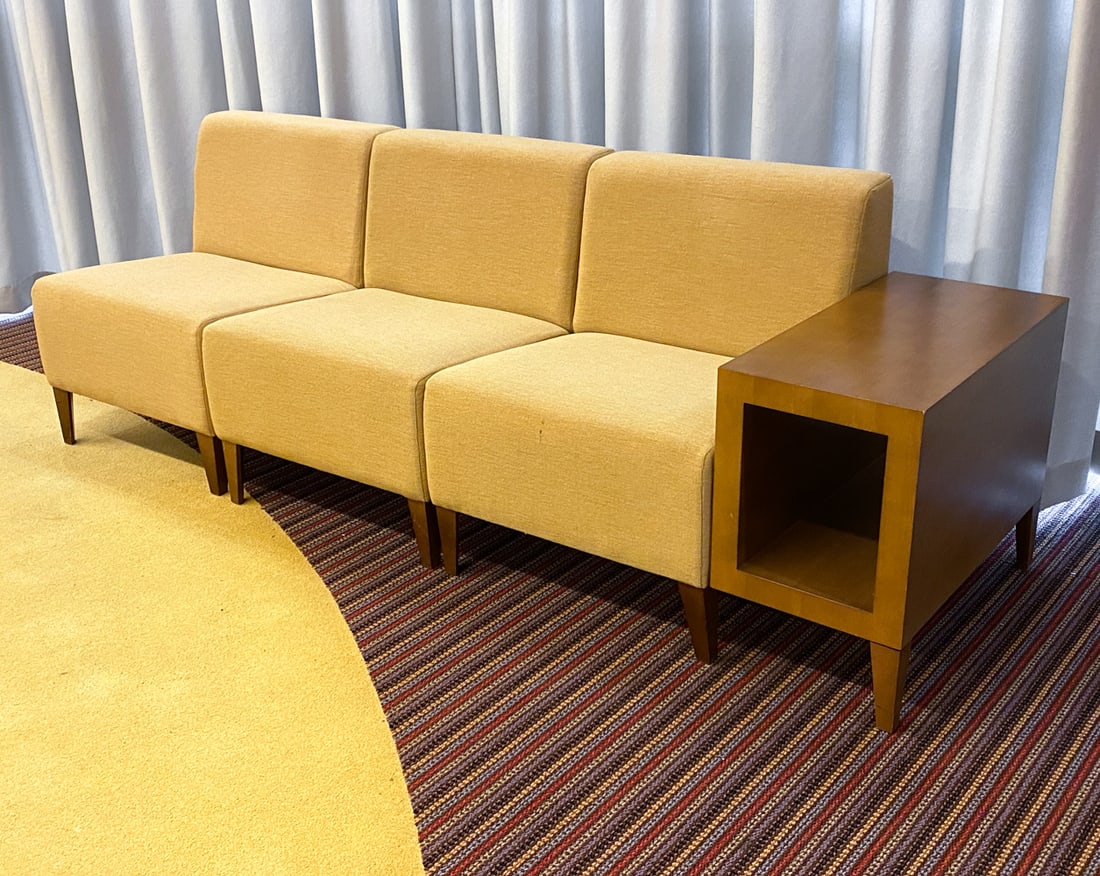 STEELCASE INC. MODULAR SOFA WITH END TABLE (1 of 13)