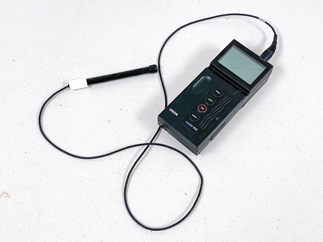 ORION 610 MULTI-FUNCTION PH METER (1 of 5)