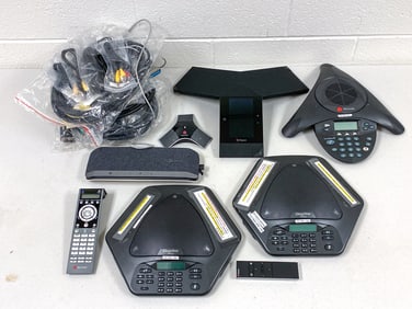 GROUPING SOUNSTATIONS/PHONES (POLYCOM, CLEARONE)