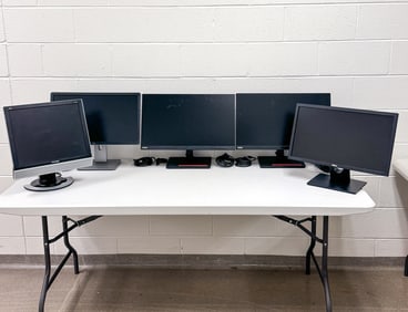 GROUPING OF LCD MONITORS