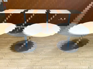 GROUPING OF PEDESTAL TABLES
