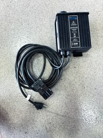 S.P.E. CBHD1-T 12-10 ONBOARD BATTERY CHARGER