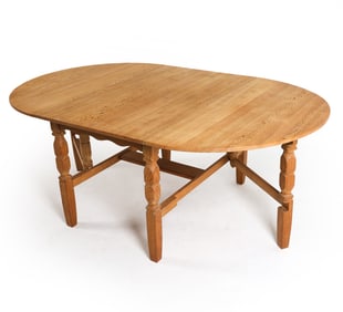 HENNING KJAERNULF STYLE DANISH OAK DINING TABLE