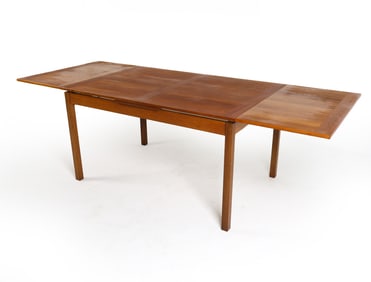 ANSAGER MOBLER DANISH TEAK DINING TABLE C. 1970S