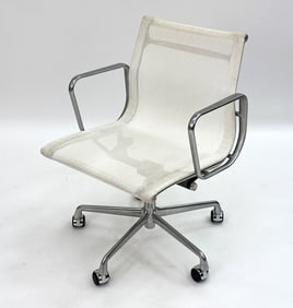 HERMAN MILLER EAMES GROUP MANAGEMENT MESH CHAIR