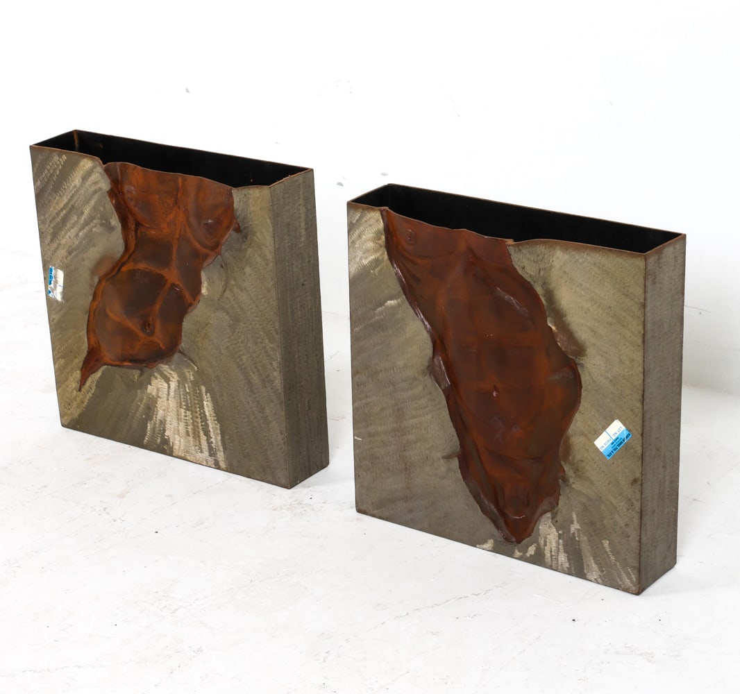 PAIR BRUTALIST WELDED IRON LIGHT SCULPTURES (1 of 14)