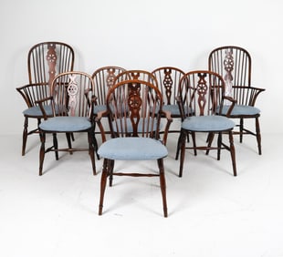 (8) ANTIQUE WINDSOR COMB BACK DINING CHAIRS