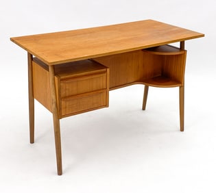 ATTR. GUNNAR NIELSEN DANISH TEAK DESK C. 1960S
