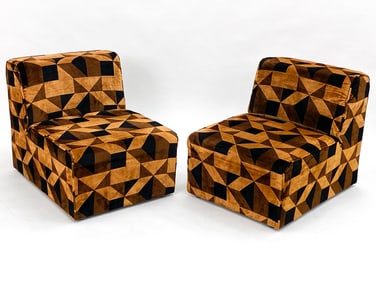 PAIR OF LOUNGE CHAIRS C. 1970S