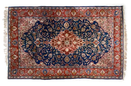MID-CENTURY IRANIAN WOOL RUG CIRCA 1970S