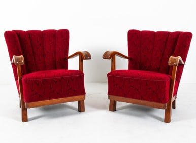 PAIR OF EASY CHAIRS IN THE STYLE OF VIGGO BOESEN