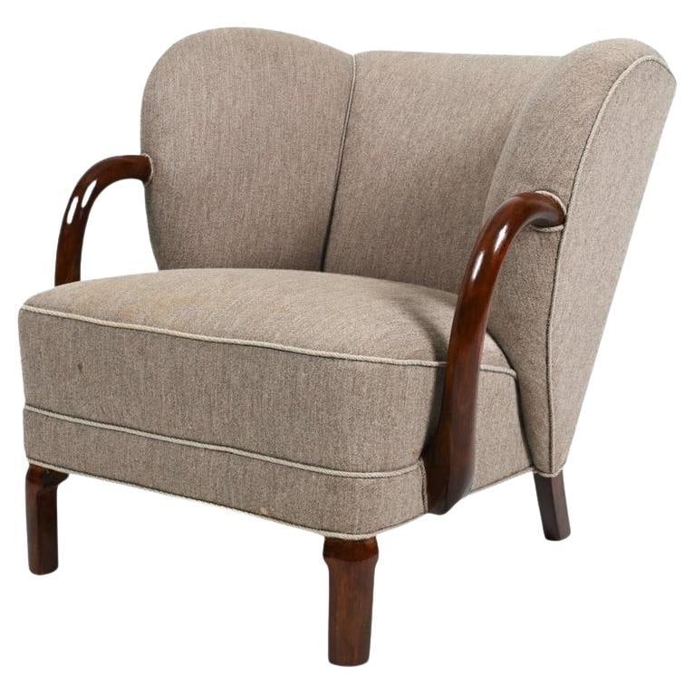 RARE MODEL 107 CHAIR BY VIGGO BOESEN (1 of 12)