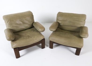 PAIR OF CARL STRAUB STYLE LEATHER LOUNGE CHAIRS