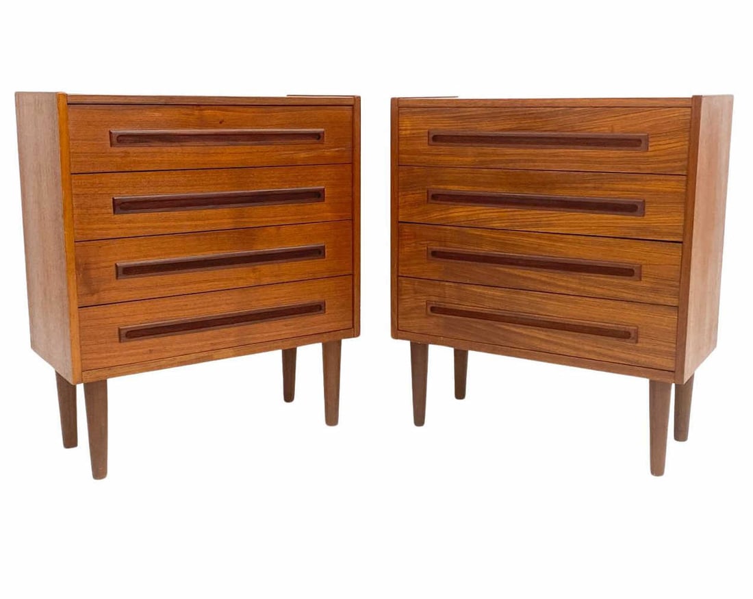 ATTR. KOFOD LARSEN PAIR OF TEAK CHESTS (1 of 15)