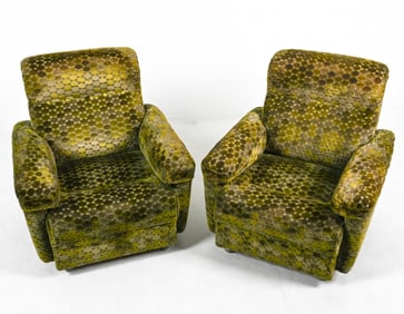 PAIR OF GERMAN SPACE AGE LOUNGE CHAIRS