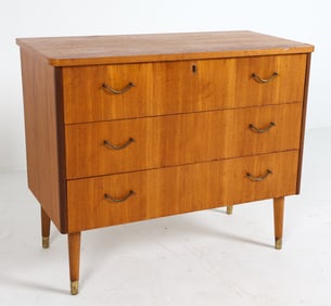 DANISH TEAK CHEST OF DRAWERS C. 1960S
