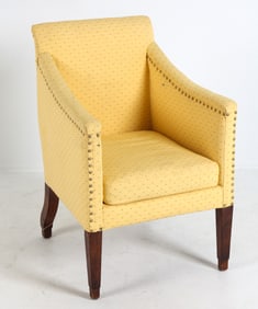 SCANDINAVIAN DIMINUTIVE LOUNGE CHAIR