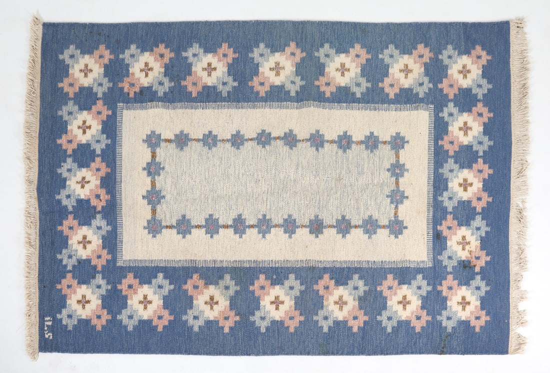 MID-CENTURY SWEDISH WOOL AREA RUG (1 of 8)