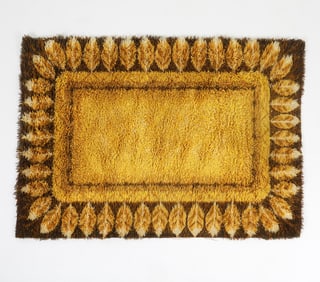 MID-CENTURY SWEDISH SHAG WOOL RUG