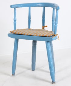 SCANDINAVIAN PAINTED SIDE CHAIR
