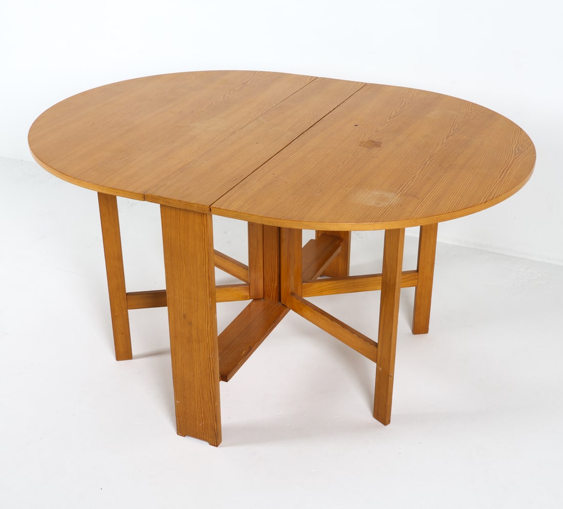 SWEDISH PINE GATE LEG DINING TABLE C. 1960S (1 of 16)