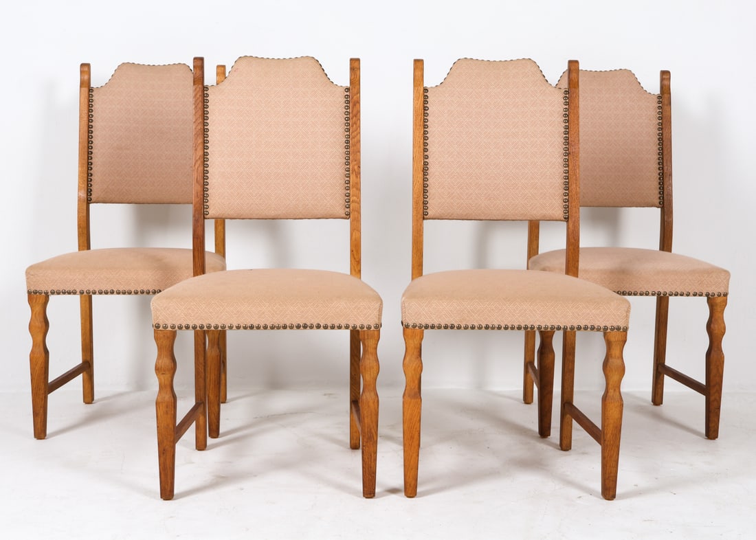 4 HENNING KJAERNULF STYLE DANISH OAK DINING CHAIRS: Oak frames with beige wool upholstery. Dimensions: H 37.5" x W 19" x D 20" x SH 17.25". Conditions: Scuffs and rubs to wood. Wear consistent with age and use.