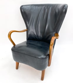 MANNER OF ALFRED CHRISTENSEN WINGBACK LOUNGE CHAIR