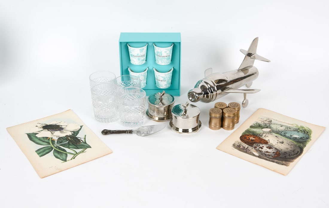 DECORATIVE GROUPING INCL. TIFFANY & CO. (1 of 20)