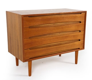 ARNE VODDER DANISH TEAK CHEST OF DRAWERS