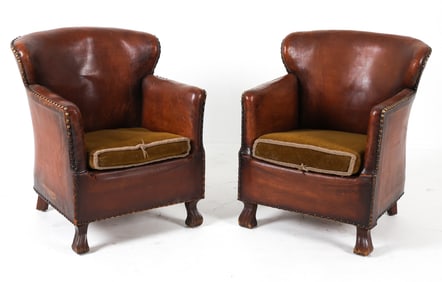 PAIR OF FRITZ HANSEN STYLE LEATHER CLUB CHAIRS