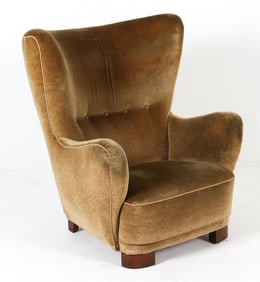 DANISH WINGBACK LOUNGE CHAIR C. 1940S