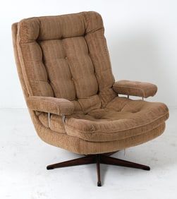 ATTR. SAM LARSSON LOUNGE CHAIR C. 1960S