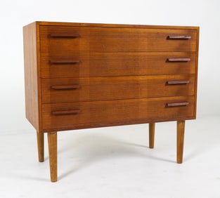 KAI KRISTIANSEN TEAK CHEST OF DRAWERS C. 1960S