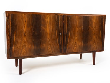 POUL HUNDEVAD DANISH ROSEWOOD CABINET C. 1960S