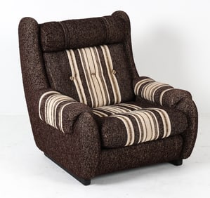 SCANDINAVIAN WOOL LOUNGE CHAIR C. 1970S