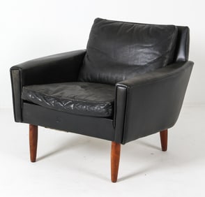 DANISH BLACK LEATHER LOUNGE CHAIR C. 1960S