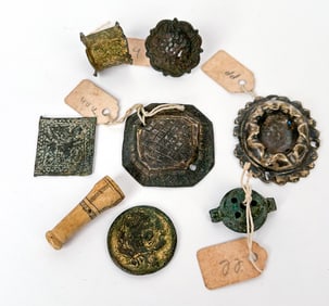 GROUPING OF MEDIEVAL/RENAISSANCE MOUNTS