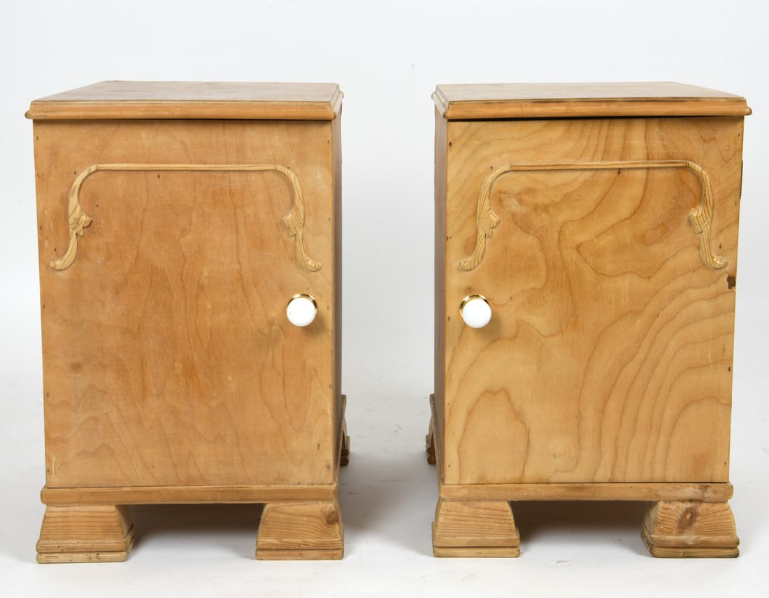 SVENSKA STYLE SWEDISH ART DECO NIGHTSTANDS C.1940S (1 of 13)