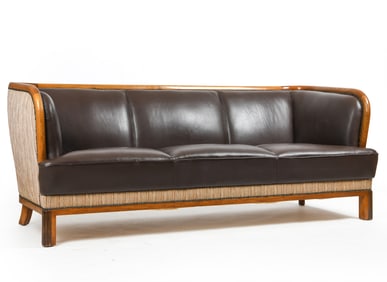 FRITS HENNINGSEN STYLE LEATHER & WALNUT SOFA 1960S
