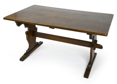 SCANDINAVIAN OAK EXTENDING DINING TABLE