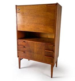 FRANTISEK MEZULANIK FOR UP ZAVODY BEECH SECRETARY