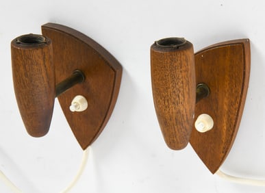 PAIR OF MID-CENTURY DANISH TEAK WALL SCONCES 1960S