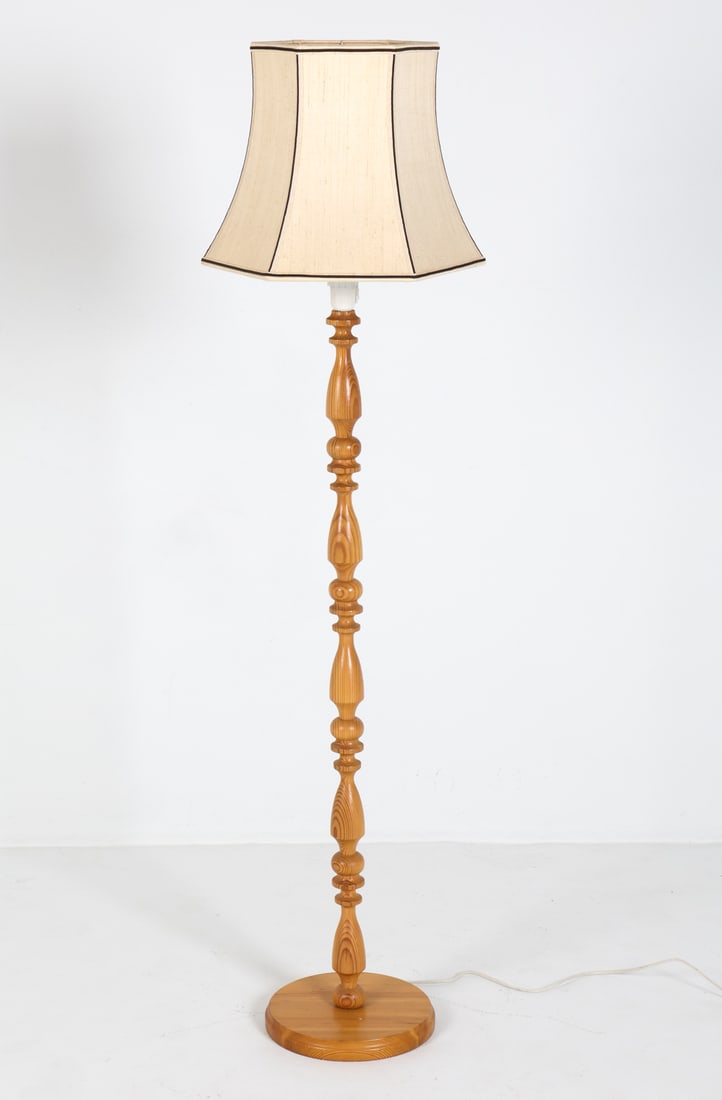 SWEDISH PINE FLOOR LAMP C. 1970S (1 of 13)