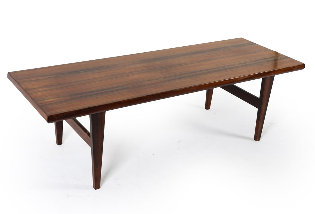 MANNER OF NIELS BACH ROSEWOOD COFFEE TABLE (1 of 13)
